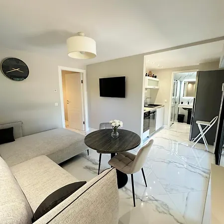 Tres Rare! Bel 38 M2 Domaine Prive * Vallauris